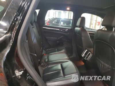 Zdjęcie 11 z 13 samochodu: 2014 PORSCHE CAYENNE VIN:WP1AF2A25ELA47933 - miniatura