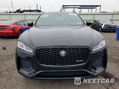 Piąte zdjęcie samochodu w środku: 2025 JAGUAR F-PACE R-DYNAMIC S VIN:SADCT2EX2SA742939 - miniatura