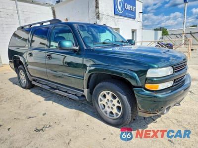 Czwarte zdjęcie samochodu z boku: 2002 CHEVROLET SUBURBAN K1500 VIN:3GNFK16Z02G353800 - miniatura