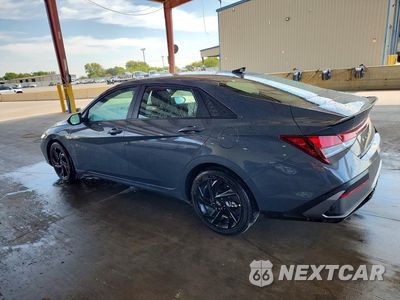 Drugie zdjęcie samochodu z przodu: 2026 HYUNDAI ELANTRA SEL SPORT VIN:KMHLM4DG5TU218041 - miniatura