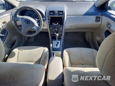 Zdjęcie 8 z 12 samochodu: 2010 TOYOTA COROLLA LE VIN:1NXBU4EE9AZ356008 - miniatura