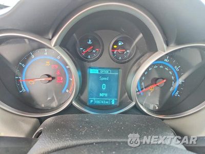 Zdjęcie 9 z 12 samochodu: 2015 CHEVROLET CRUZE LS VIN:1G1PA5SH4F7176960 - miniatura