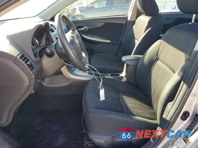 Zdjęcie 7 z 12 samochodu: 2012 TOYOTA COROLLA S VIN:2T1BU4EE8CC871280 - miniatura
