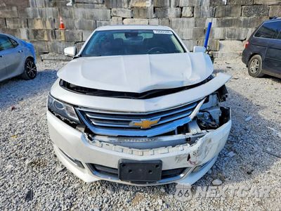 Piąte zdjęcie samochodu w środku: 2017 CHEVROLET IMPALA LT VIN:2G1105S31H9196954 - miniatura