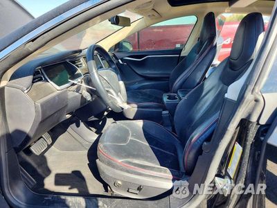 Zdjęcie 7 z 13 samochodu: 2013 TESLA MODEL S VIN:5YJSA1DP0DFP07660 - miniatura