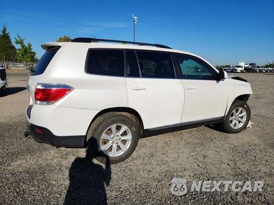Trzecie zdjęcie samochodu z tyłu: 2011 TOYOTA HIGHLANDER SE VIN:5TDBK3EH0BS041781 - miniatura