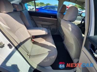 Zdjęcie 10 z 12 samochodu: 2014 SUBARU LEGACY 2.5I VIN:4S3BMBA65E3033318 - miniatura