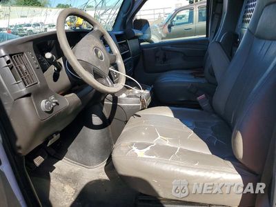Zdjęcie 7 z 13 samochodu: 2015 CHEVROLET EXPRESS G2500 VIN:1GCWGFCF9F1270856 - miniatura