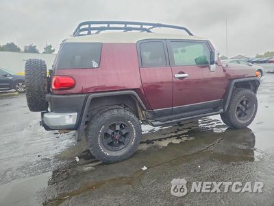 Trzecie zdjęcie samochodu z tyłu: 2007 TOYOTA FJ CRUISER BASE VIN:JTEBU11FX70070794 - miniatura