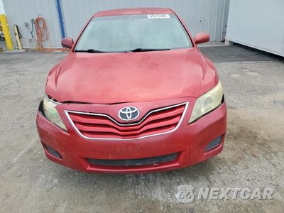 Piąte zdjęcie samochodu w środku: 2011 TOYOTA CAMRY LE VIN:4T1BF3EK3BU642366 - miniatura