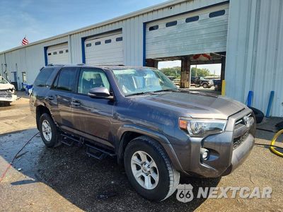 Czwarte zdjęcie samochodu z boku: 2022 TOYOTA 4RUNNER SR5 PREMIUM VIN:JTEFU5JR3N5277210 - miniatura