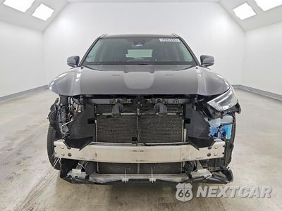 Piąte zdjęcie samochodu w środku: 2024 TOYOTA HIGHLANDER XLE VIN:5TDKDRBHXRS557755 - miniatura