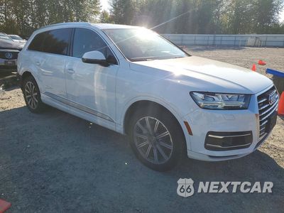 Czwarte zdjęcie samochodu z boku: 2017 AUDI Q7 PRESTIGE VIN:WA1VAAF7XHD046057 - miniatura