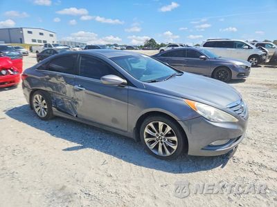 Czwarte zdjęcie samochodu z boku: 2012 HYUNDAI SONATA SE VIN:5NPEC4AC1CH399361 - miniatura