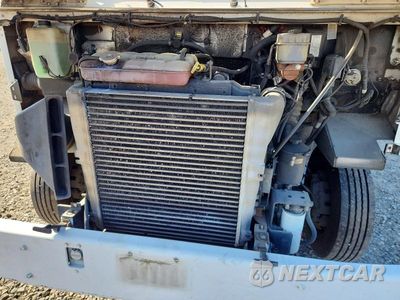 Zdjęcie 12 z 13 samochodu: 2007 FREIGHTLINER MT45 CHASSIS DELIVERY TRUCK VIN:4UZAANBW87CX54039 - miniatura
