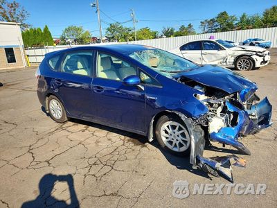 Czwarte zdjęcie samochodu z boku: 2012 TOYOTA PRIUS V TWO VIN:JTDZN3EUXC3124429 - miniatura