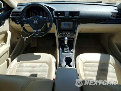Zdjęcie 8 z 12 samochodu: 2014 VOLKSWAGEN PASSAT SEL VIN:1VWCS7A32EC112942 - miniatura
