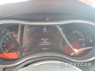 Zdjęcie 9 z 14 samochodu: 2019 JEEP GRAND CHEROKEE LIMITED VIN:1C4RJEBG5KC731214 - miniatura