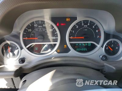 Zdjęcie 9 z 13 samochodu: 2007 JEEP WRANGLER SAHARA VIN:1J4GA59187L141471 - miniatura