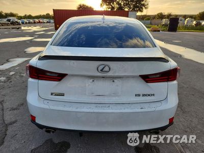 Zdjęcie 6 z 12 samochodu: 2016 LEXUS IS 200T VIN:JTHBA1D26G5038349 - miniatura