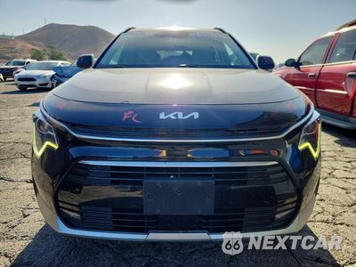 Piąte zdjęcie samochodu w środku: 2023 KIA NIRO EX VIN:KNDCR3LE1P5099694 - miniatura