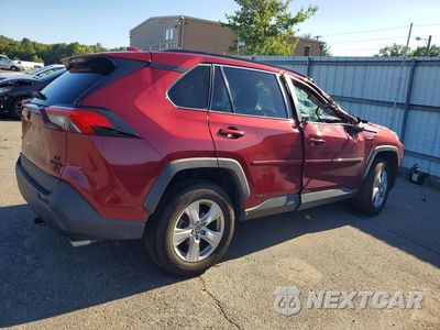 Trzecie zdjęcie samochodu z tyłu: 2021 TOYOTA RAV4 LE VIN:4T3LWRFV0MU020236 - miniatura