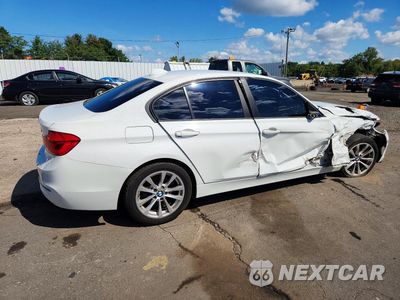 Trzecie zdjęcie samochodu z tyłu: 2016 BMW 320 XI VIN:WBA8E5G50GNT40617 - miniatura