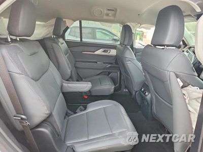 Zdjęcie 11 z 14 samochodu: 2026 FORD EXPLORER ACTIVE VIN:1FMUK8DH1TGA07072 - miniatura