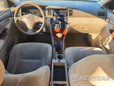 Zdjęcie 8 z 12 samochodu: 2005 TOYOTA COROLLA LE VIN:1NXBR32E75Z392026 - miniatura