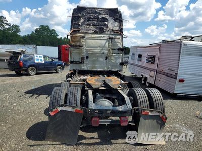 Zdjęcie 6 z 14 samochodu: 2023 VOLVO VNL SEMI TRUCK VIN:4V4NC9EH3PN326134 - miniatura