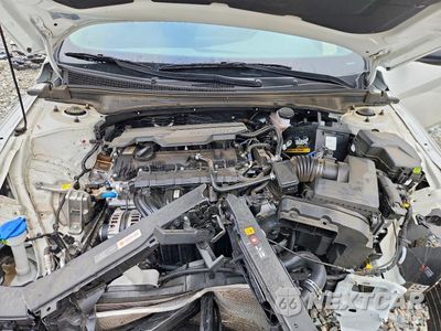 Zdjęcie 11 z 13 samochodu: 2025 HYUNDAI ELANTRA SEL SPORT VIN:KMHLM4DG5SU079561 - miniatura