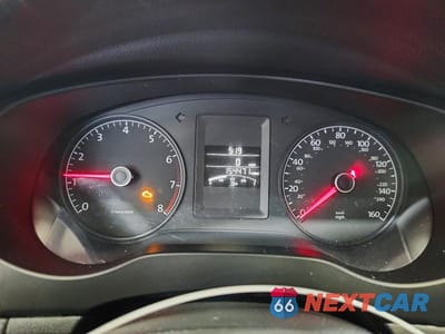 Zdjęcie 9 z 12 samochodu: 2014 VOLKSWAGEN JETTA BASE VIN:3VW1K7AJ9EM439570 - miniatura