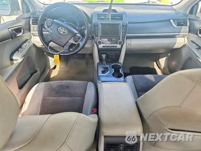 Zdjęcie 8 z 13 samochodu: 2012 TOYOTA CAMRY HYBRID XLE VIN:4T1BD1FK6CU037509 - miniatura