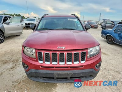 Piąte zdjęcie samochodu w środku: 2016 JEEP COMPASS SPORT VIN:1C4NJCBBXGD806238 - miniatura