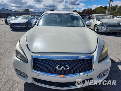 Piąte zdjęcie samochodu w środku: 2017 INFINITI Q70L 3.7 VIN:JN1BY1PR6HM210413 - miniatura