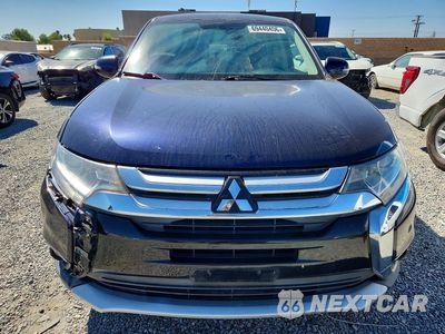 Piąte zdjęcie samochodu w środku: 2016 MITSUBISHI OUTLANDER SE VIN:JA4AD3A39GZ003241 - miniatura
