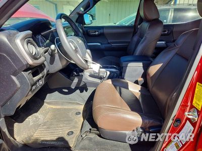 Zdjęcie 7 z 12 samochodu: 2017 TOYOTA TACOMA LIMITED VIN:5TFEZ5CNXHX022834 - miniatura