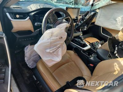 Zdjęcie 8 z 14 samochodu: 2020 TOYOTA RAV4 LIMITED VIN:2T3D6RFV6LW001757 - miniatura