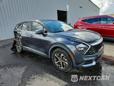 Czwarte zdjęcie samochodu z boku: 2023 KIA SPORTAGE EX VIN:5XYK33AF5PG080324 - miniatura