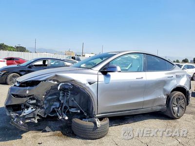 2026 TESLA MODEL Y 7SAYGDEE9TF336586 - główne zdjęcie licytacji z USA - miniatura
