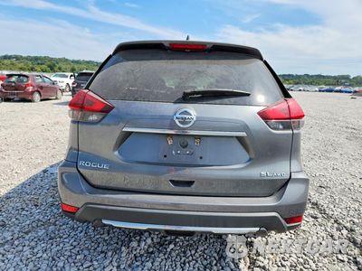 Zdjęcie 6 z 13 samochodu: 2017 NISSAN ROGUE SL VIN:5N1AT2MV4HC874967 - miniatura