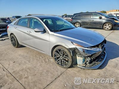 Czwarte zdjęcie samochodu z boku: 2021 HYUNDAI ELANTRA SE VIN:5NPLL4AG2MH052228 - miniatura