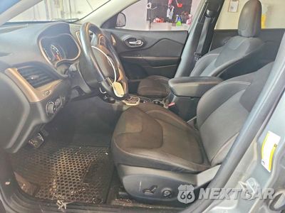 Zdjęcie 7 z 13 samochodu: 2016 JEEP CHEROKEE LATITUDE VIN:1C4PJMCB8GW241649 - miniatura