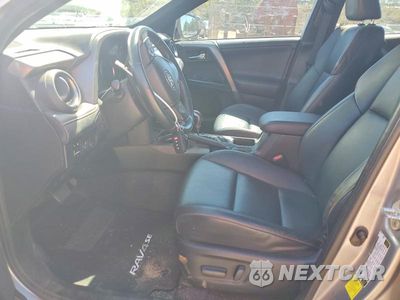 Zdjęcie 7 z 12 samochodu: 2016 TOYOTA RAV4 SE VIN:2T3NFREV0GW310037 - miniatura