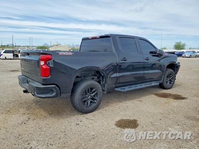 Trzecie zdjęcie samochodu z tyłu: 2021 CHEVROLET SILVERADO K1500 LT TRAIL BOSS VIN:3GCPYFED5MG416035 - miniatura