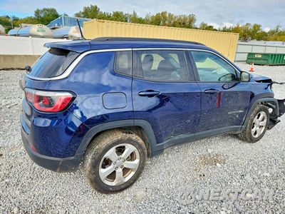 Trzecie zdjęcie samochodu z tyłu: 2018 JEEP COMPASS LATITUDE VIN:3C4NJDBB2JT262793 - miniatura