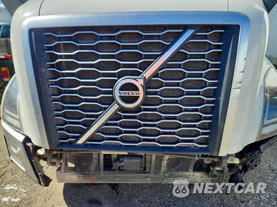 Zdjęcie 11 z 13 samochodu: 2021 VOLVO VNL SEMI TRUCK VIN:4V4NC9EH8MN279713 - miniatura