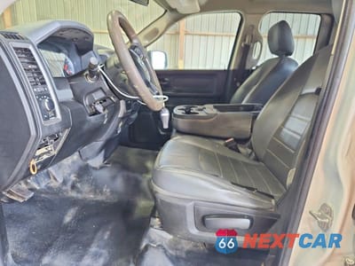 Zdjęcie 7 z 12 samochodu: 2019 RAM 1500 CLASSIC TRADESMAN VIN:1C6RR6FG2KS685721 - miniatura