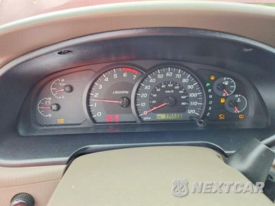Zdjęcie 9 z 12 samochodu: 2005 TOYOTA TUNDRA DOUBLE CAB LIMITED VIN:5TBDT48135S482974 - miniatura