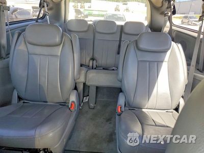 Zdjęcie 10 z 13 samochodu: 2005 CHRYSLER TOWN & COUNTRY TOURING VIN:2C8GP54L55R321362 - miniatura